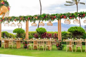 Dellables-Tropical-Florals-MaddyLPhoto-084